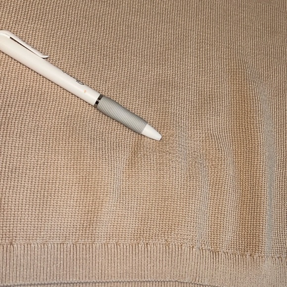 Current air LA Beige Puff Sleeve Top with Embroidered Details Women’s Small - Picture 10 of 10